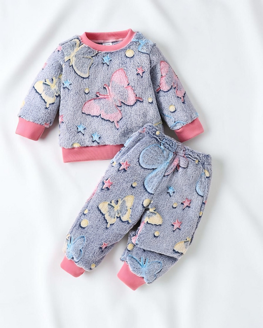 Ensemble pyjama deux pièces Le Cocon d'Or en flanelle douce bleu à motifs papillons et étoiles pour bébé fille