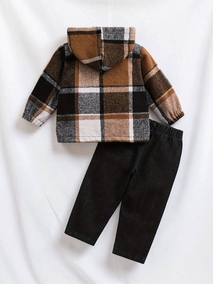 Ensemble Le Cocon d'Or pour garçon avec veste à capuche à carreaux marron et pantalon noir décontracté