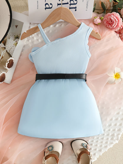 Vêtement pour Fille, Taille 6-24 Mois (4 Ans), Haut Côtelé à Une Épaule et Bretelles Spaghetti avec Grande Fleur 3D sur la Bretelle + Décoration Centrale en Perle, Jupe Courte Ligne A avec Poches et Ourlet à Bordure de Perles, Décoration de Faux Boutons s