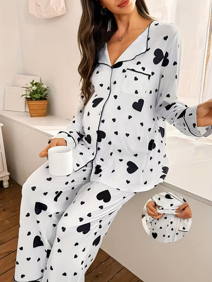 Ensemble de maternité 2 pièces : Haut à manches longues avec revers et imprimé cœurs et Pantalon long ample