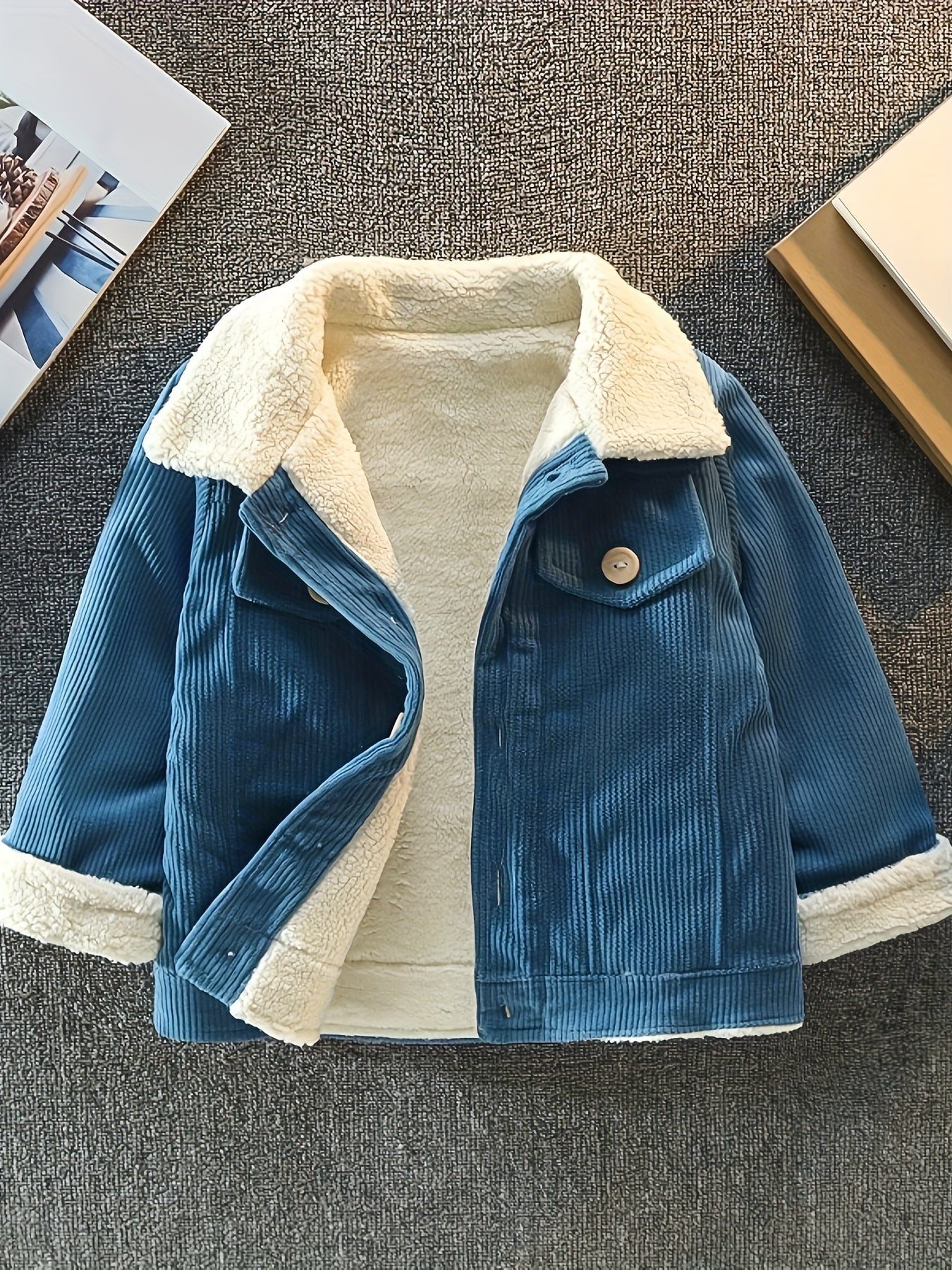 Veste d'extérieur épaissie à revers de couleur unie pour garçons et filles, automne/hiver, nouveau style hivernal, haut de vêtement d'extérieur à la mode pour garçon