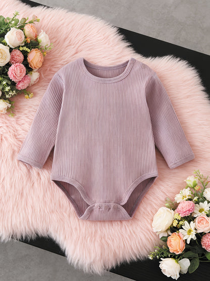 Nouvelle combinaison sans pantalon pour bébé, en tissu côtelé confortable qui protège le ventre et la peau, et respirant. Facile à changer les couches, convient aux bébés de 0 à 18 mois à porter à la maison toute l'année, parfaite pour l'extérieur
