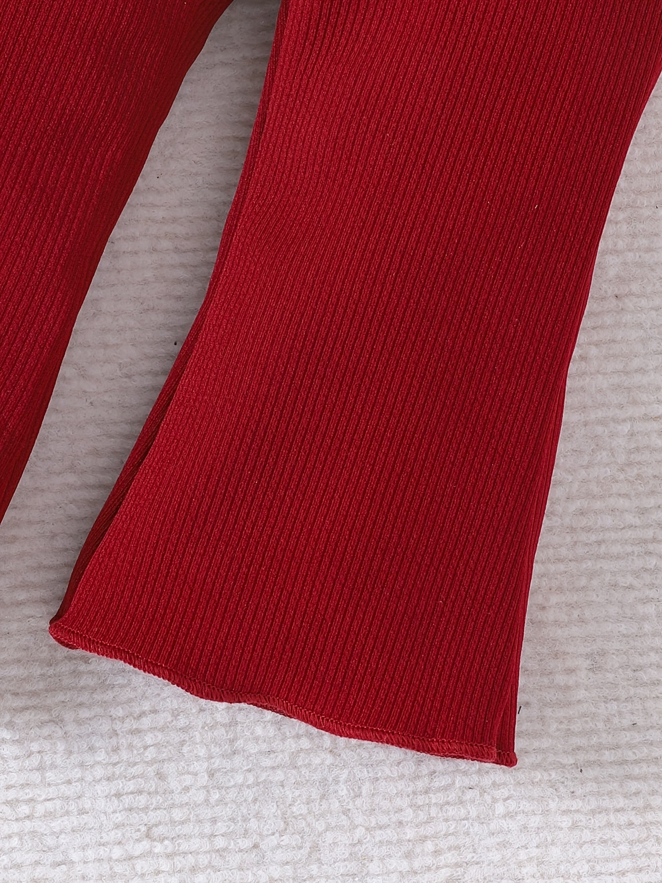 Ensemble élégant et mignon pour bébés et petites filles, comprenant un haut à manches longues et un pantalon long de couleur unie, style fin pour le printemps et l'automne, idéal pour l'extérieur.