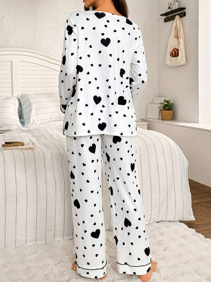 Ensemble de maternité 2 pièces : Haut à manches longues avec revers et imprimé cœurs et Pantalon long ample