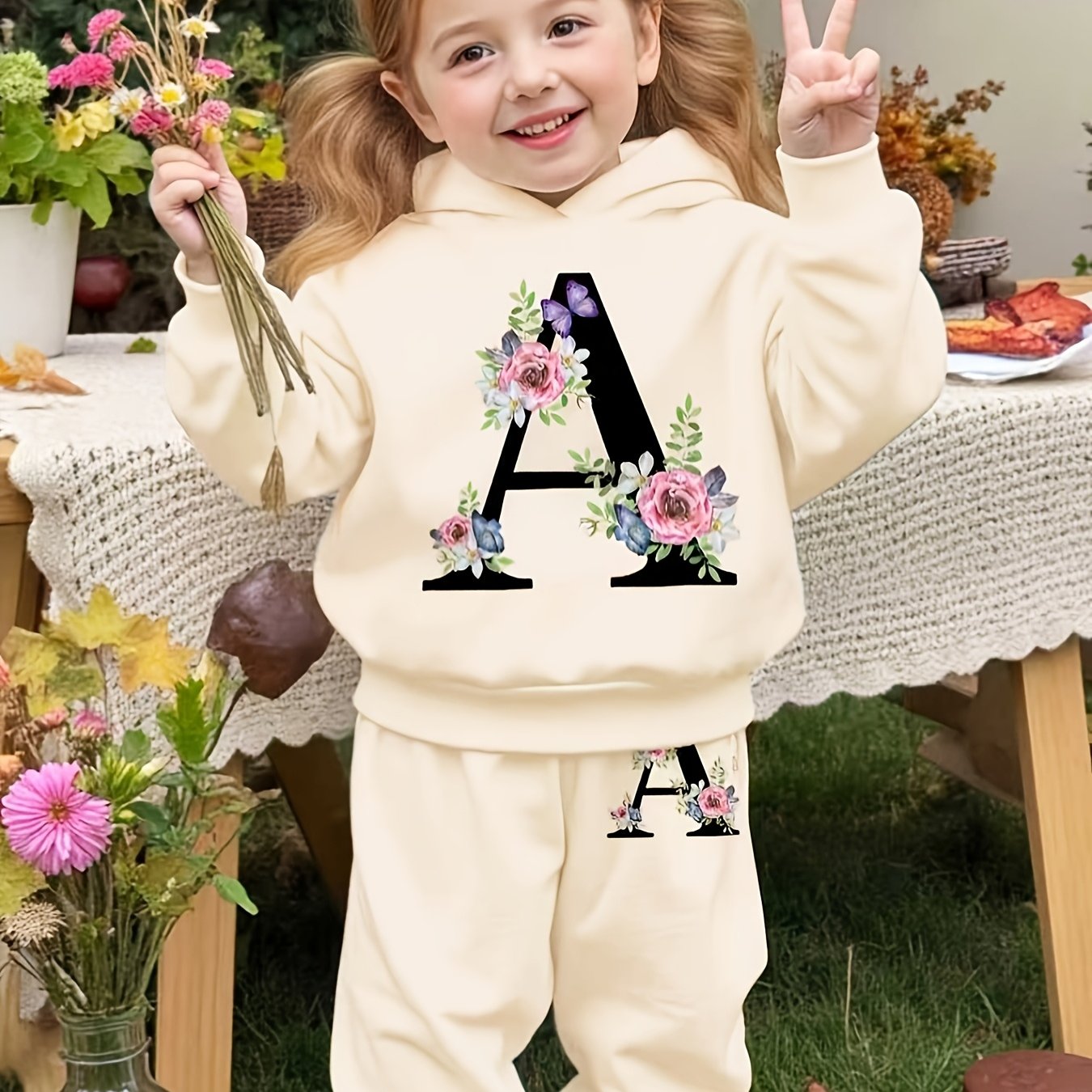 Ensemble sweat à capuche et pantalon imprimé à fleurs coupe trapèze pour bébé fille, automne et hiver, une tenue à la mode et décontractée pour filles, adaptée aux loisirs en plein air, aux rassemblements et à la photographie, un cadeau pour enfants, parf