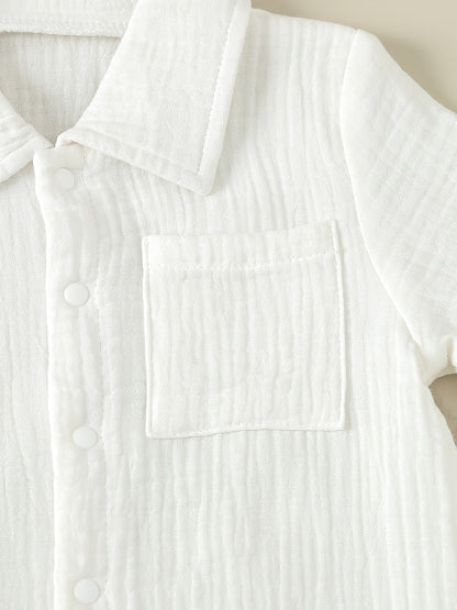 Combinaison d'été blanche à revers pour bébé, manches courtes, nouveau-né, facile à enfiler, design simple boutonné, barboteuse, texture côtelée, tenue de crawl, 0-2 ans, mode bébé, sorties, combinaison, garçons et filles, bébé, polyvalente, couleur unie,