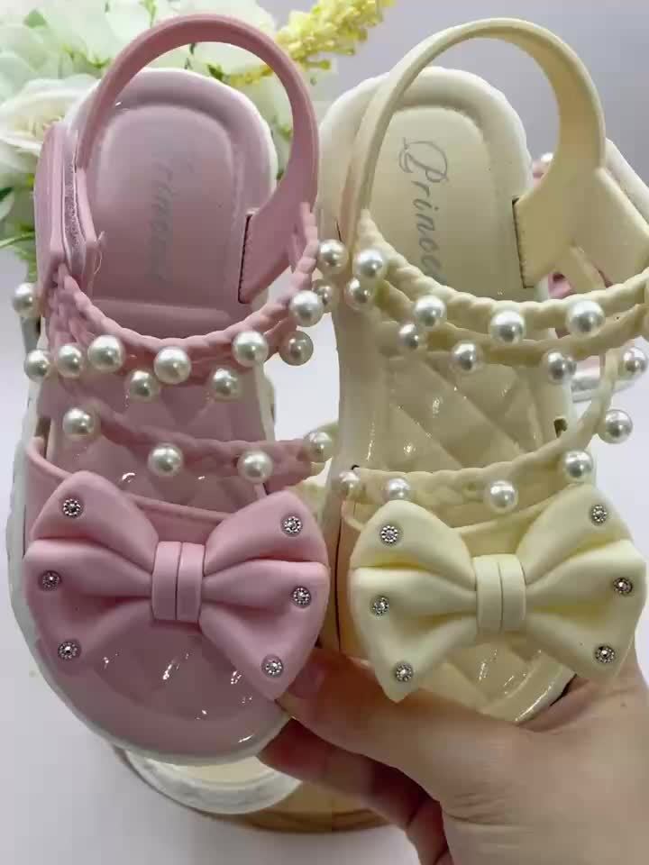 Nouvelles Sandales Princesse pour Bébés Filles, Motif Floral et Matière Verte, Collier de Soie, Perles, Faciles à Enfiler, Légères et Respirantes, Semelle Épaisse Résistante à l'Usure, Amorti Puissant, Sandales Cool et Confortables