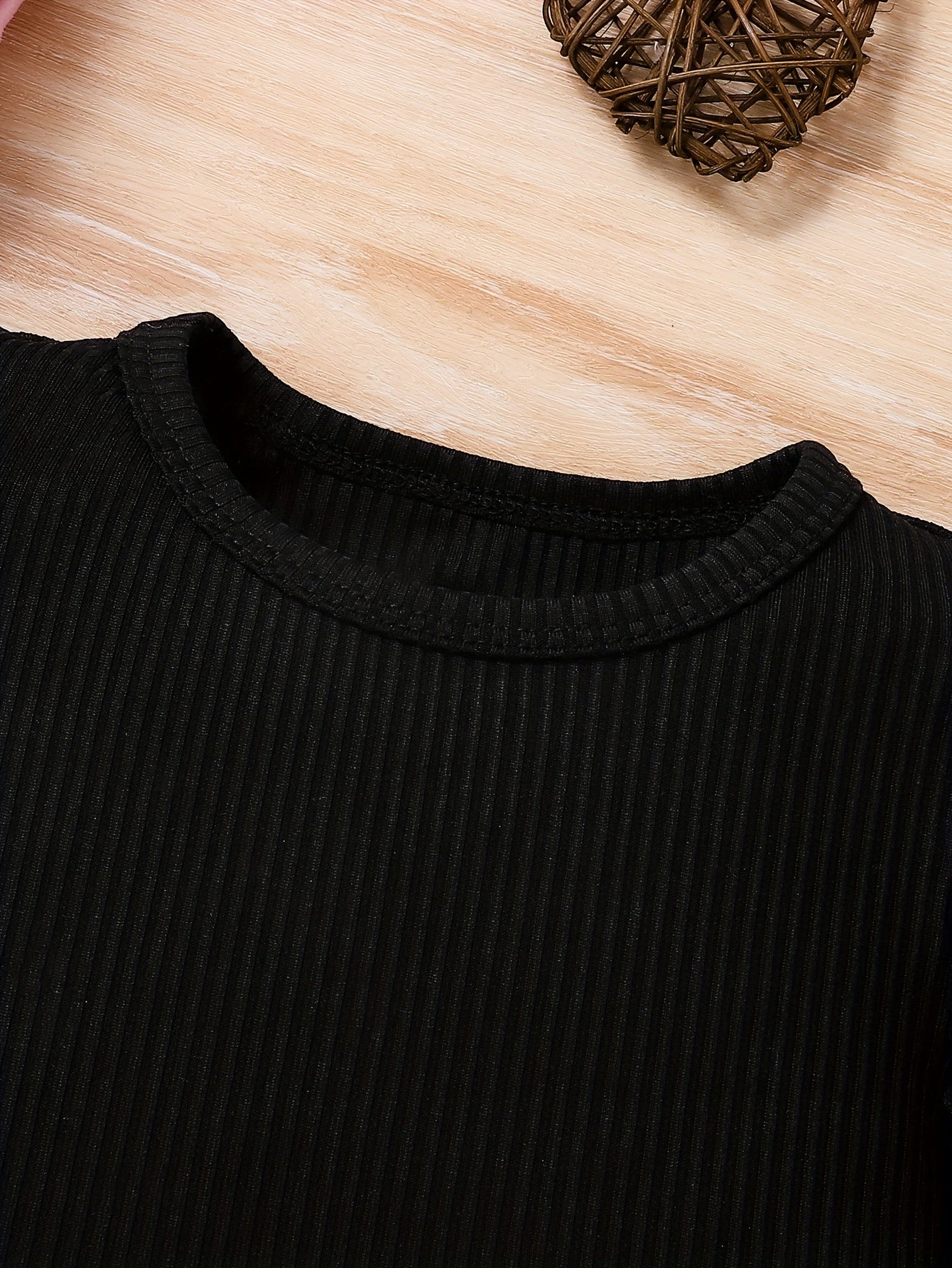 Combinaison Décontractée pour Bébé Fille Été Européen et Américain, Rayures Unies + Manches en Dentelle, Tendance et Confortable, Idéale pour l'Extérieur