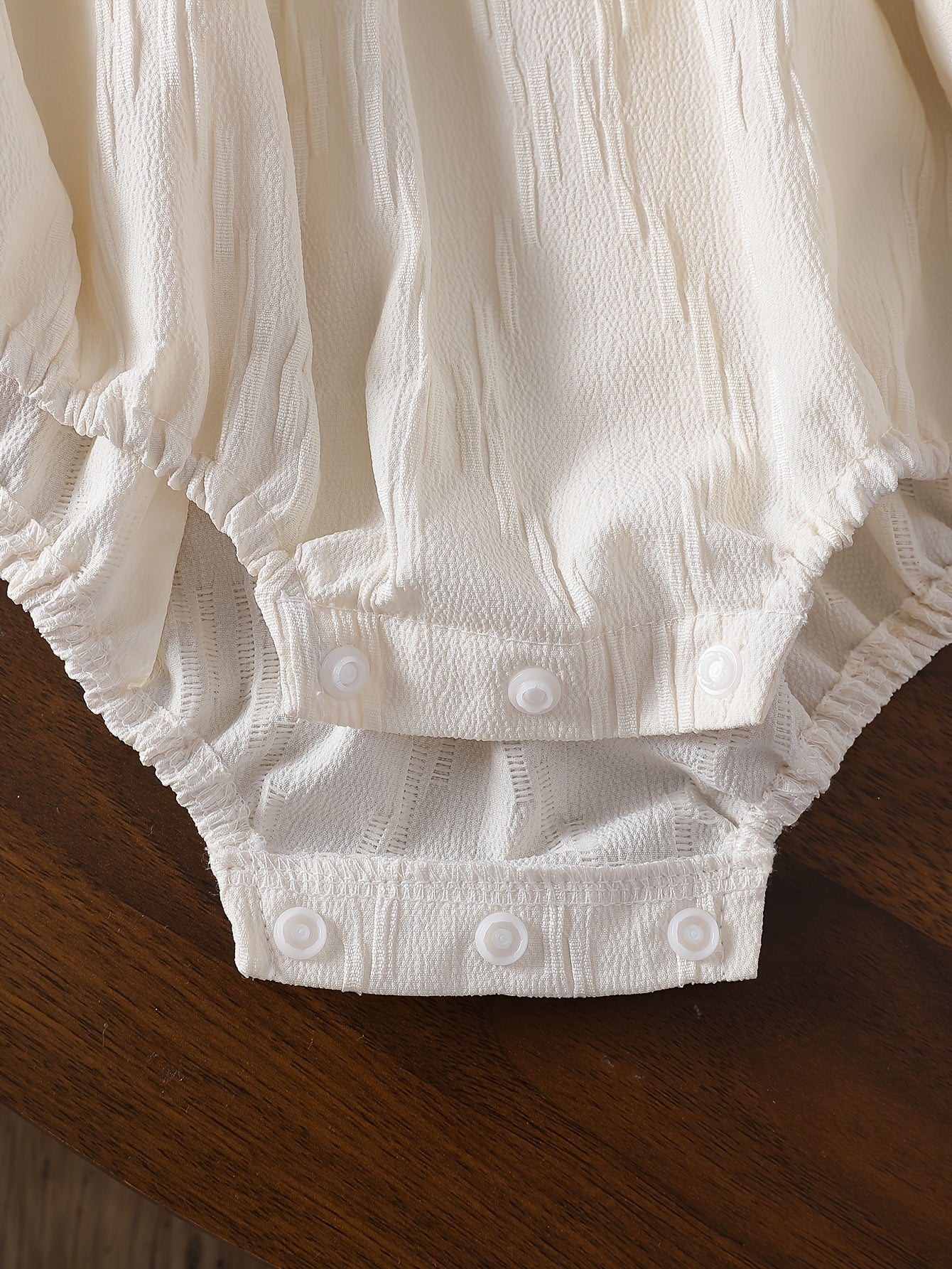 Combinaison d'été douce et mignonne pour bébé fille | Combinaison triangulaire à nœud de col de bébé, vêtements pour bébé doux et confortables, respectueux de la peau, combinaison pour nouveau-né, idéale pour les cadeaux et les saisons scolaires, pour l'e