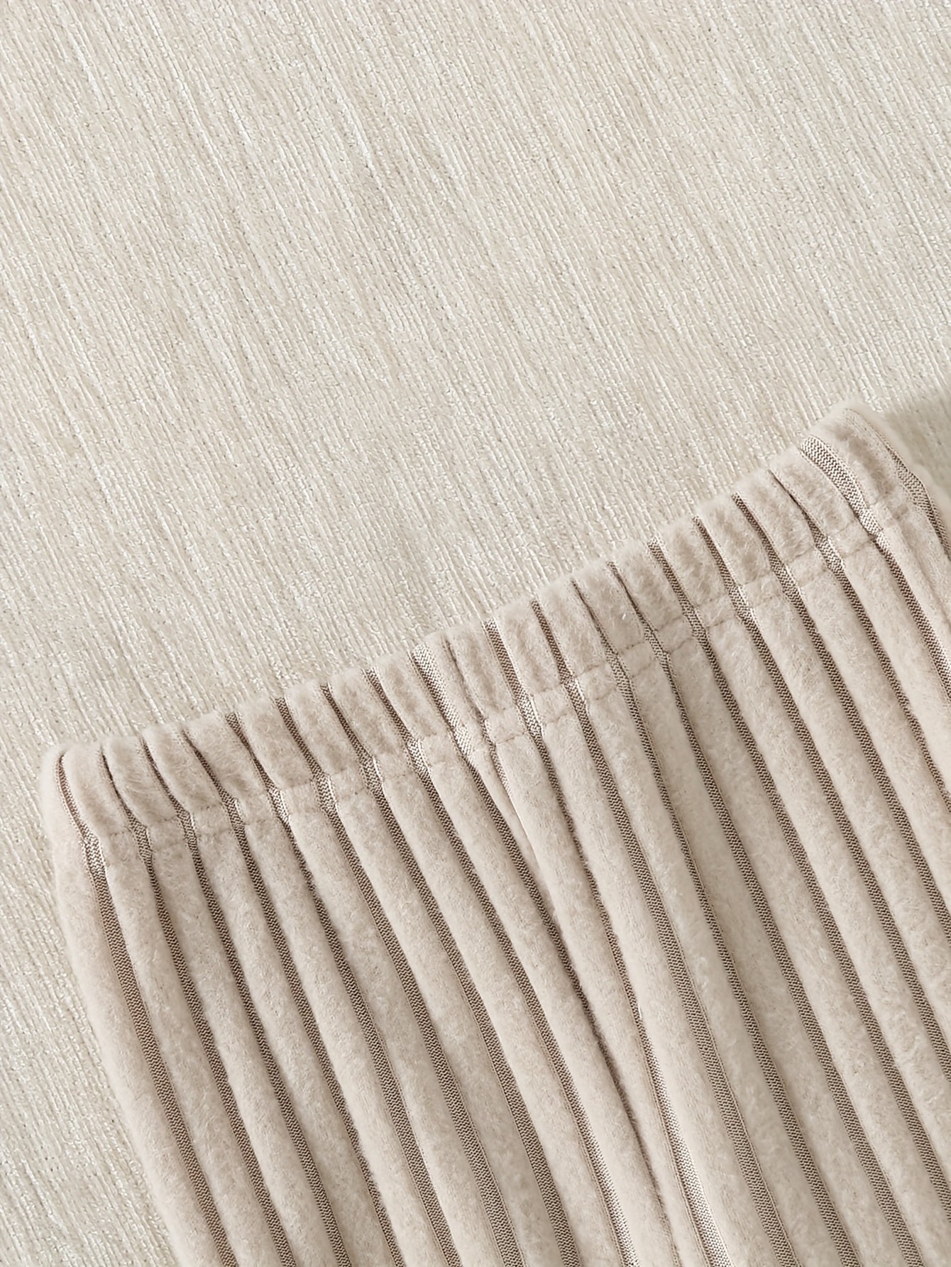 Ensemble bébé garçon tendance : Haut à manches longues rayé/unie + Pantalon long confortable, idéal pour l'extérieur