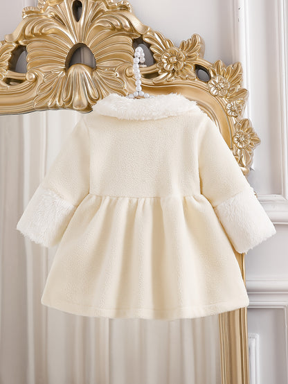 Manteau d'enfant mignon automne/hiver, Cape manteau en peluche noble pour fille "Nouvelle Arrivée" de style européen et américain, Vêtement à col rond et manches longues, Vêtement d'extérieur élégant pour nouveau-né, Chaleur améliorée, Cape confortable po