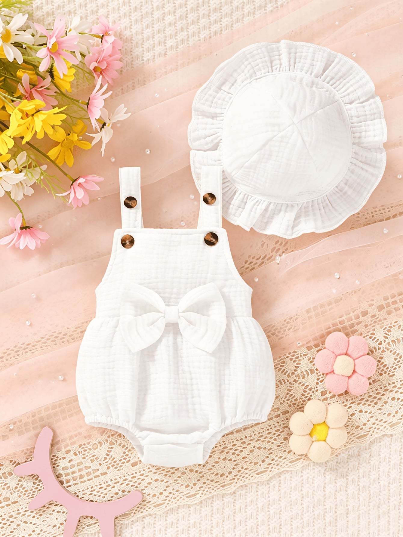 2pcs, Vêtements mignons pour bébés filles, Décontracté, élégant, doux et confortable, Ensemble combinaison et chapeau de couleur unie décoré de nœud, Articles pour bébés, Vêtements pour bébés filles nouveau-nées, Convient pour l'été pour un usage quotidie