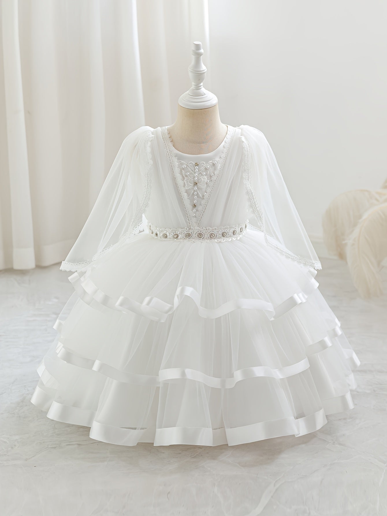 Nouvelle robe pour fille pour la rentrée scolaire et la saison des mariages, robe de princesse pour fille, pour animatrice/artiste avec châle, décoration nœud en strass, robe de style créateur de niche pour anniversaires, Noël, Halloween