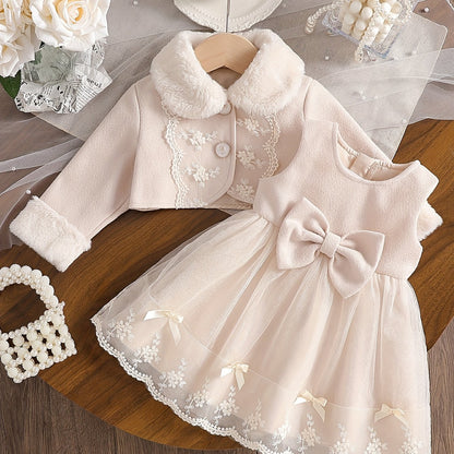 Ensemble 2 pièces pour Filles Automne/Hiver : Manteau en Fausse Fourrure et Robe de Baptême en Maille, Tenue de Rentrée Scolaire, Robe Style Princesse d'Hiver avec Nœud et Col en Fausse Fourrure Chaud, Convient pour Occasions Spéciales, Fêtes et Sorties,