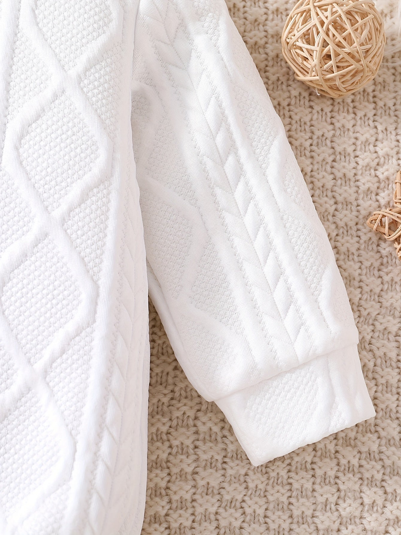 Barboteuse triangle élégante et belle pour petits garçons, gigoteuse à manches longues pour tout-petits, combinaison grenouillère pour bébé, tenue de puceau mignonne et stylée pour le printemps et l'automne, cadeau de pleine lune pour nouveau-né et premie
