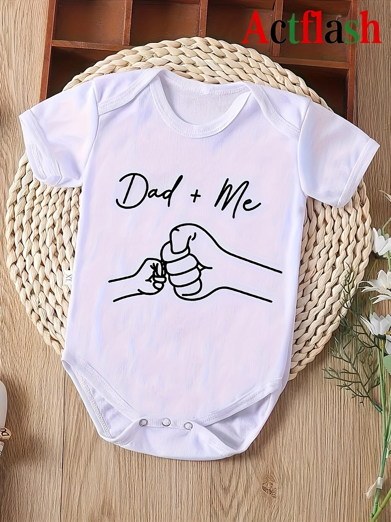 Body pour bébé nouveau-né à manches courtes avec motif poing amical "Papa + Moi", cadeau de grossesse, body triangle pour garçon et fille, idéal pour l'extérieur