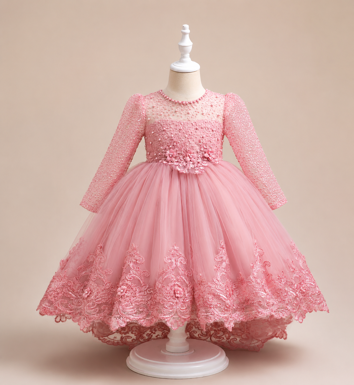 Perlen-Spitzenkleid