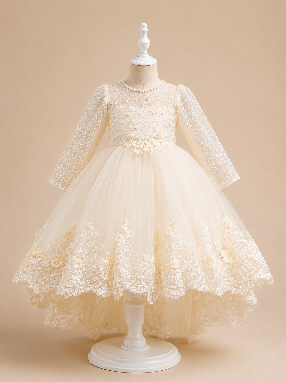 Perlen-Spitzenkleid