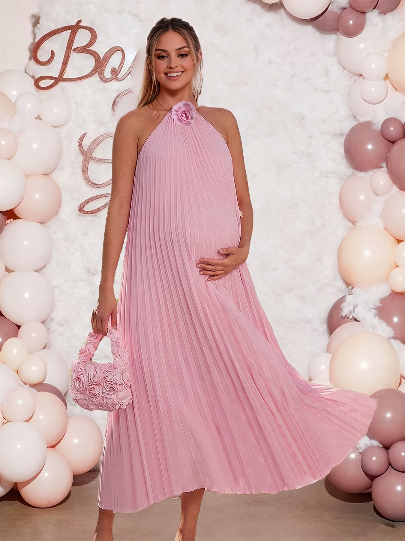 Robe longue maxi plissée à camisole de maternité avec embellissements floraux roses, robe longue fluide sans manches en A, adaptée aux baptêmes, séances photo et vêtements de grossesse
