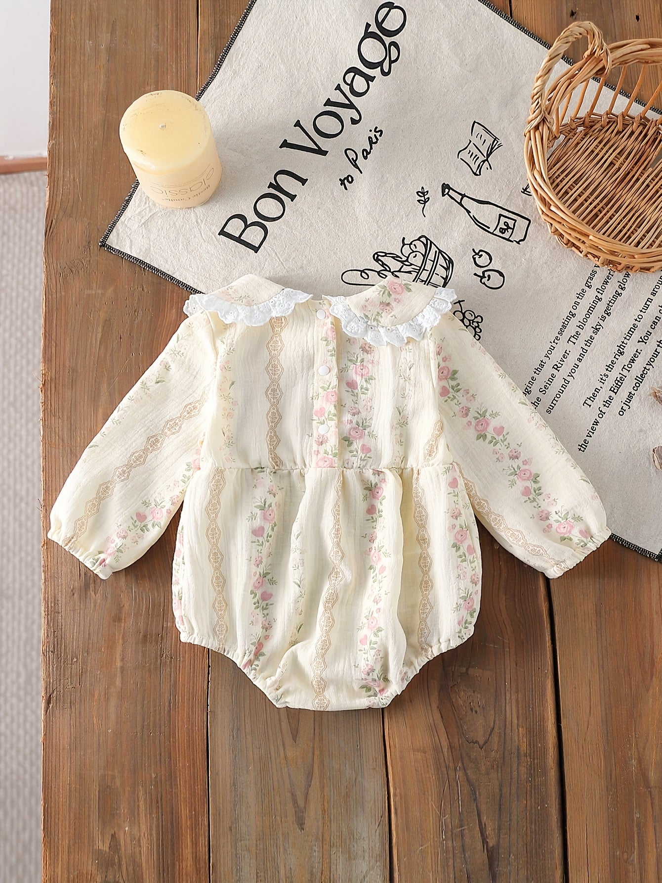 Bébé fille, mignon imprimé floral à manches longues avec col et taille à volants - Tissu tissé respirant doux, design rose clair et blanc, parfait pour le printemps et l'automne, tenue bébé fille, vêtements d'automne pour bébé, vêtements élégants pour béb