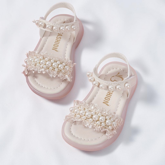 Sandales pour filles Le Cocon d'Or Pearl Blossom blanches avec perles décoratives et bride à scratch
