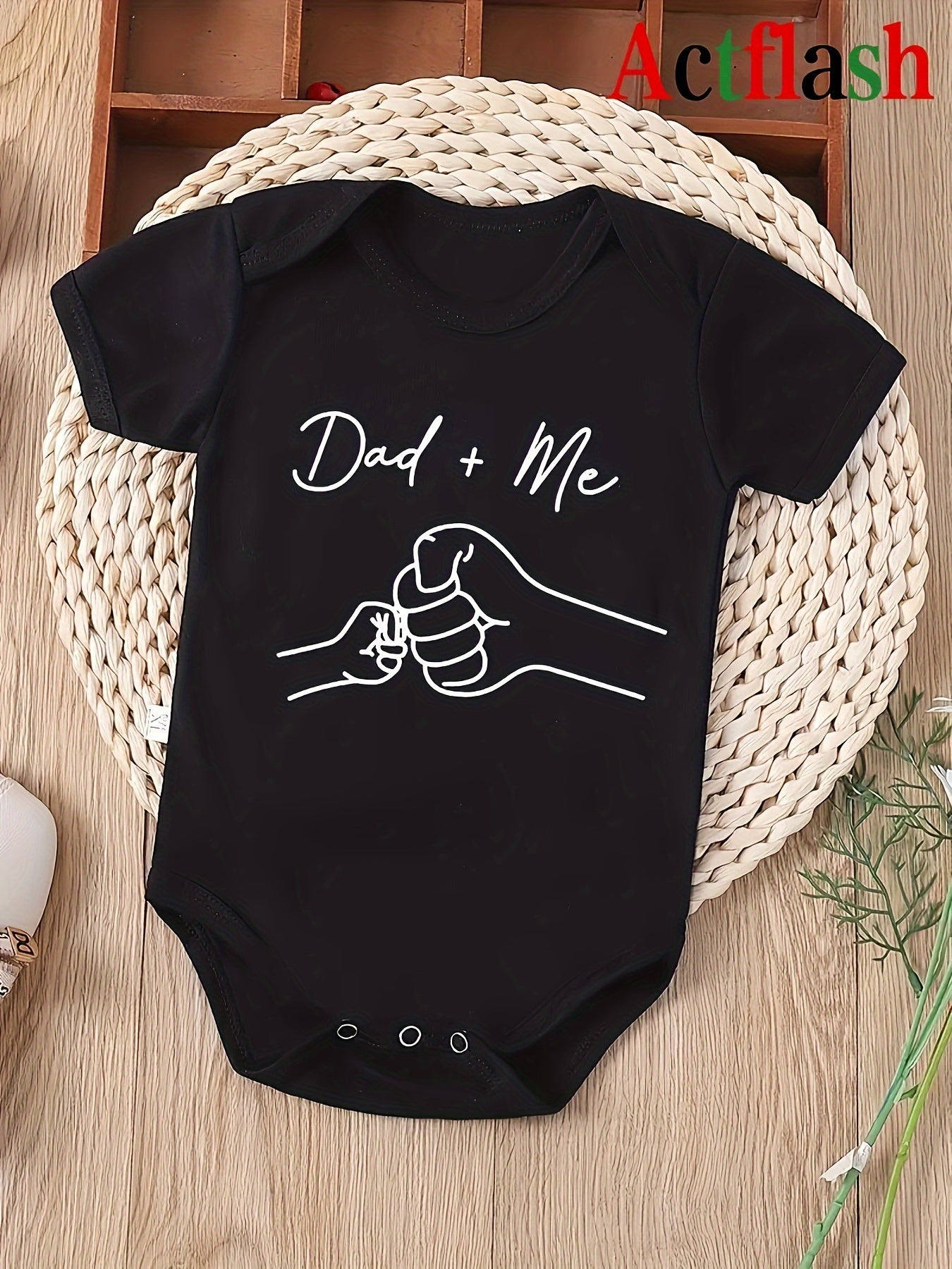 Body pour bébé nouveau-né à manches courtes avec motif poing amical "Papa + Moi", cadeau de grossesse, body triangle pour garçon et fille, idéal pour l'extérieur
