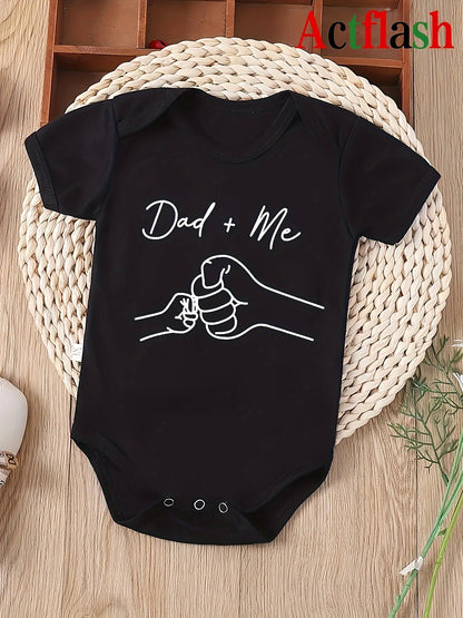 Body pour bébé nouveau-né à manches courtes avec motif poing amical "Papa + Moi", cadeau de grossesse, body triangle pour garçon et fille, idéal pour l'extérieur