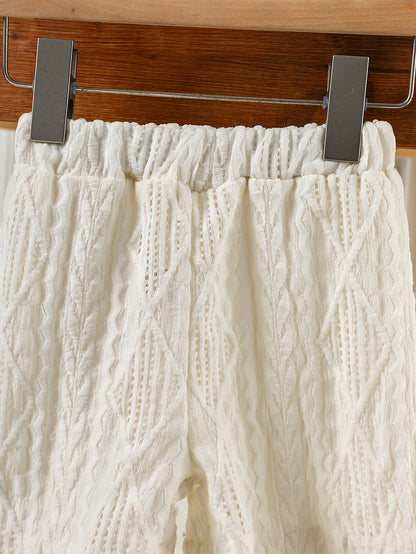 Ensemble d'été pour bébé garçon, comprenant un t-shirt à manches courtes et un short en tissu tricoté texturé, tenue décontractée et tendance, idéale pour l'extérieur en été, tissu confortable, cadeau parfait, pour l'extérieur.