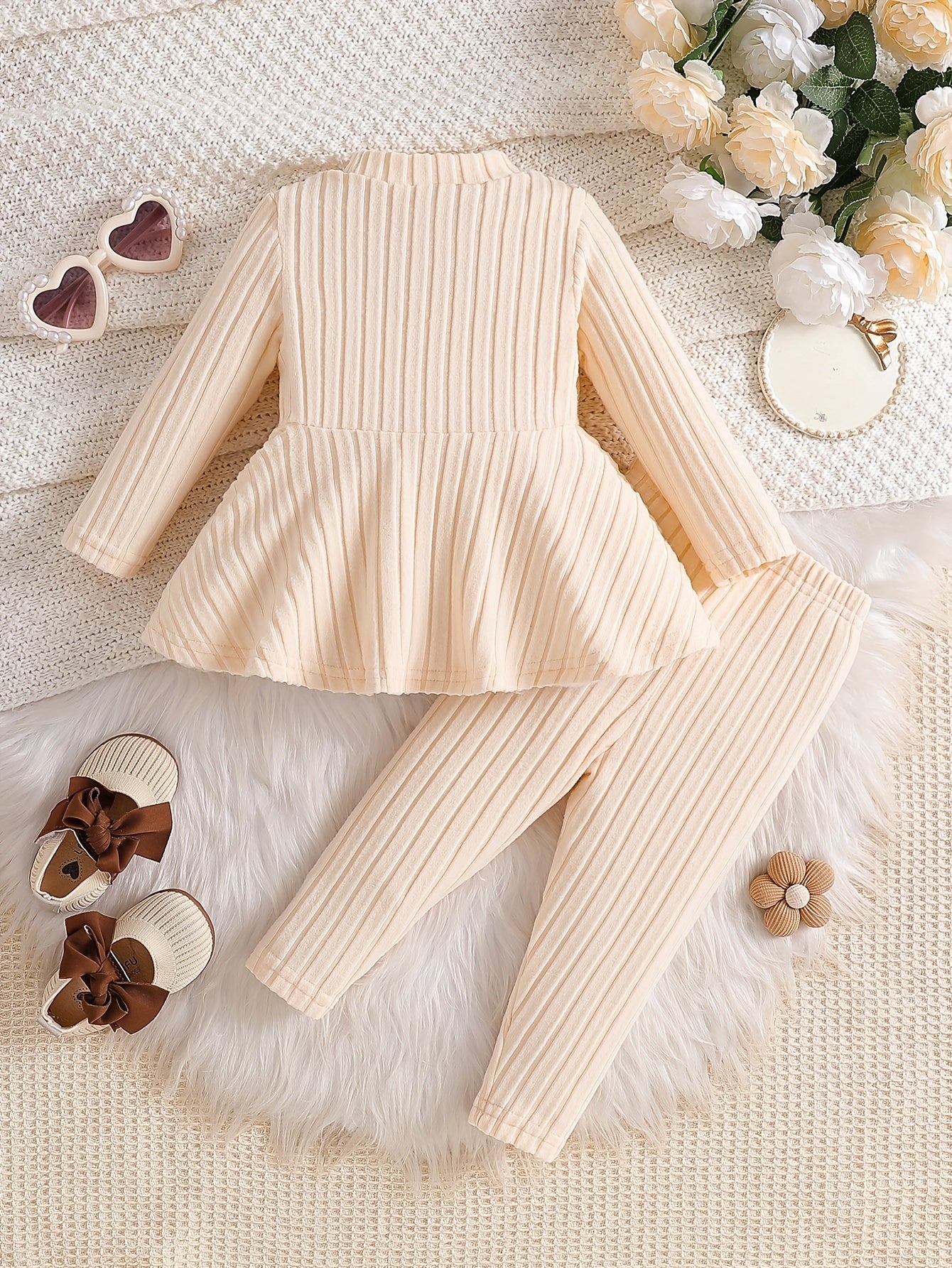 Ensemble pantalon long doux et mignon pour fille automne/hiver pour la Saint-Valentin, vêtement pour fille sage et adorable à rayures avec grand nœud, ensemble pantalon long pour petite princesse style décontracté quotidien, tenue de rentrée scolaire, pet