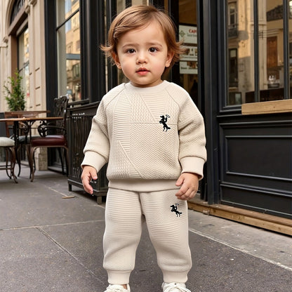 Ensemble deux pièces pour bébé garçon, automne et hiver, mode décontractée et facile, couleur unie, manches longues, pantalon long, motif brodé exquis, pour l'extérieur