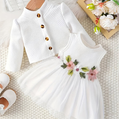Ensemble décontracté pour fille comprenant une robe à fleurs brodée, une veste et une jupe, idéal pour l'extérieur
