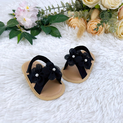 Chaussures de premier pas pour bébé 0 - Sandales d'été douces à fleurs et touches de perles avec fermeture à bande, chaussures respirantes à bout ouvert pour anniversaires et séances photo (basse) | Semelle et tige en tissu