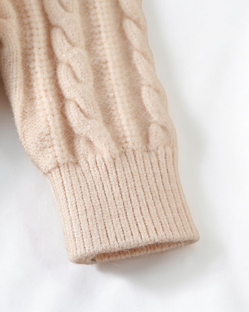 Manche de pull en maille torsadée beige Le Cocon d'Or avec poignet côtelé pour enfant